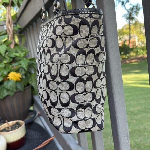 Coach Hampton “2008” (F13077) Signature Canvas With Leather Trim Tote Bag (EUC) - Picture 10 of 14